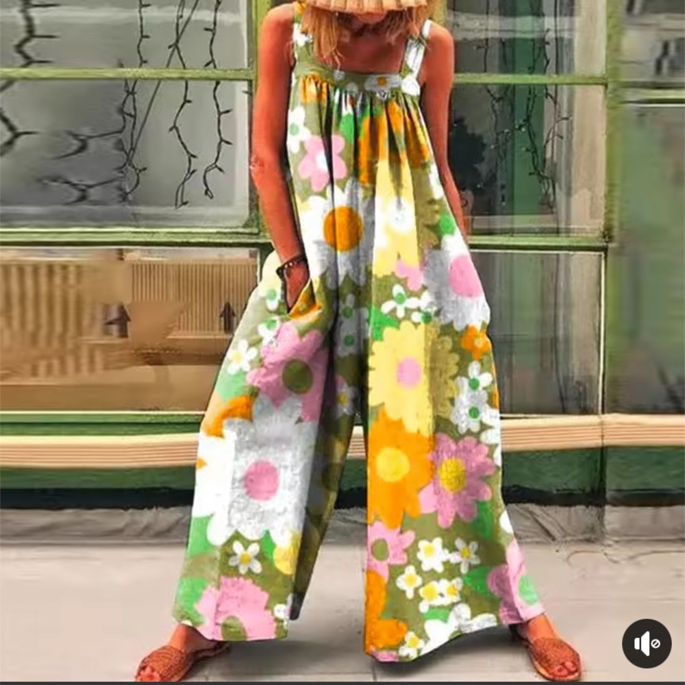 NWOT Karleedress Jumpsuit. Sz. S
